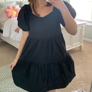 TARGET PREPPY BLACK PUFF DRESS